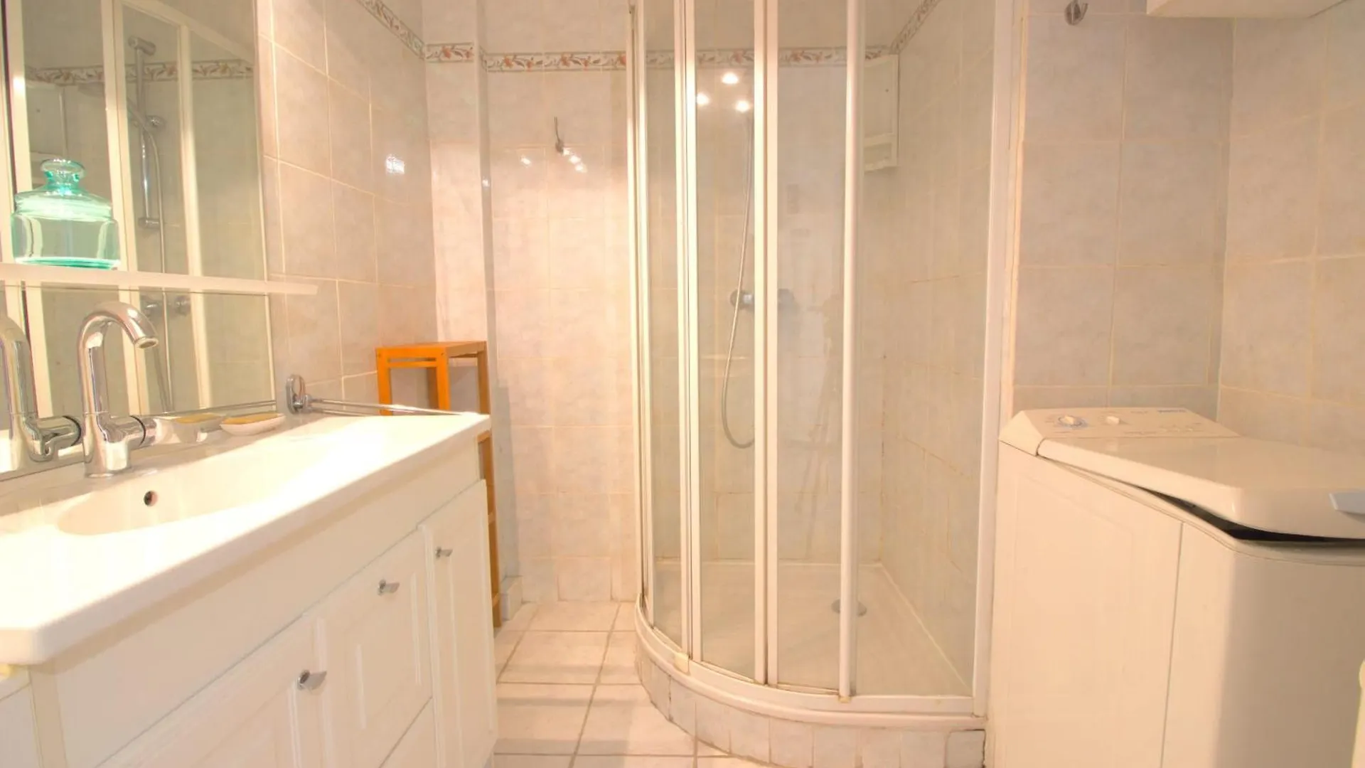 Antibes City Center - 1 Bedroom - 4 People 0*,